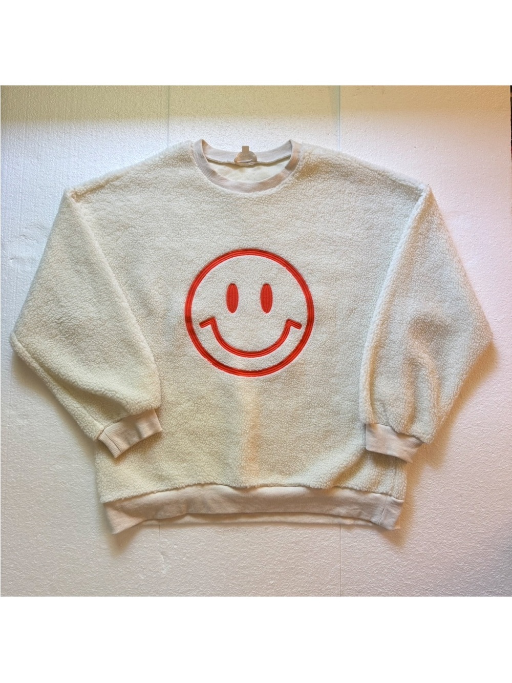 Boutique Sherpa Smiley Face Crewneck Pullover Sweatshirt Women's XL